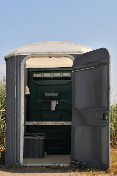 Best Portable toilet rental cost  in Chapman, KS